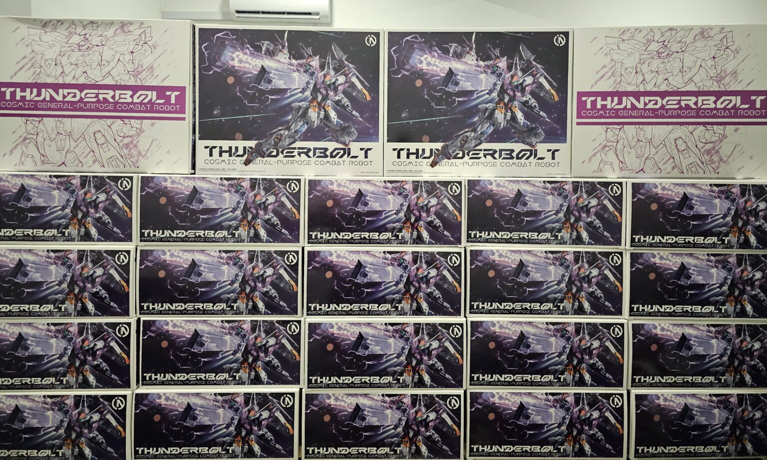 IN Era+ - Thunderbolt Cosmic General - Purpose Combat Robot - 1/100 ...