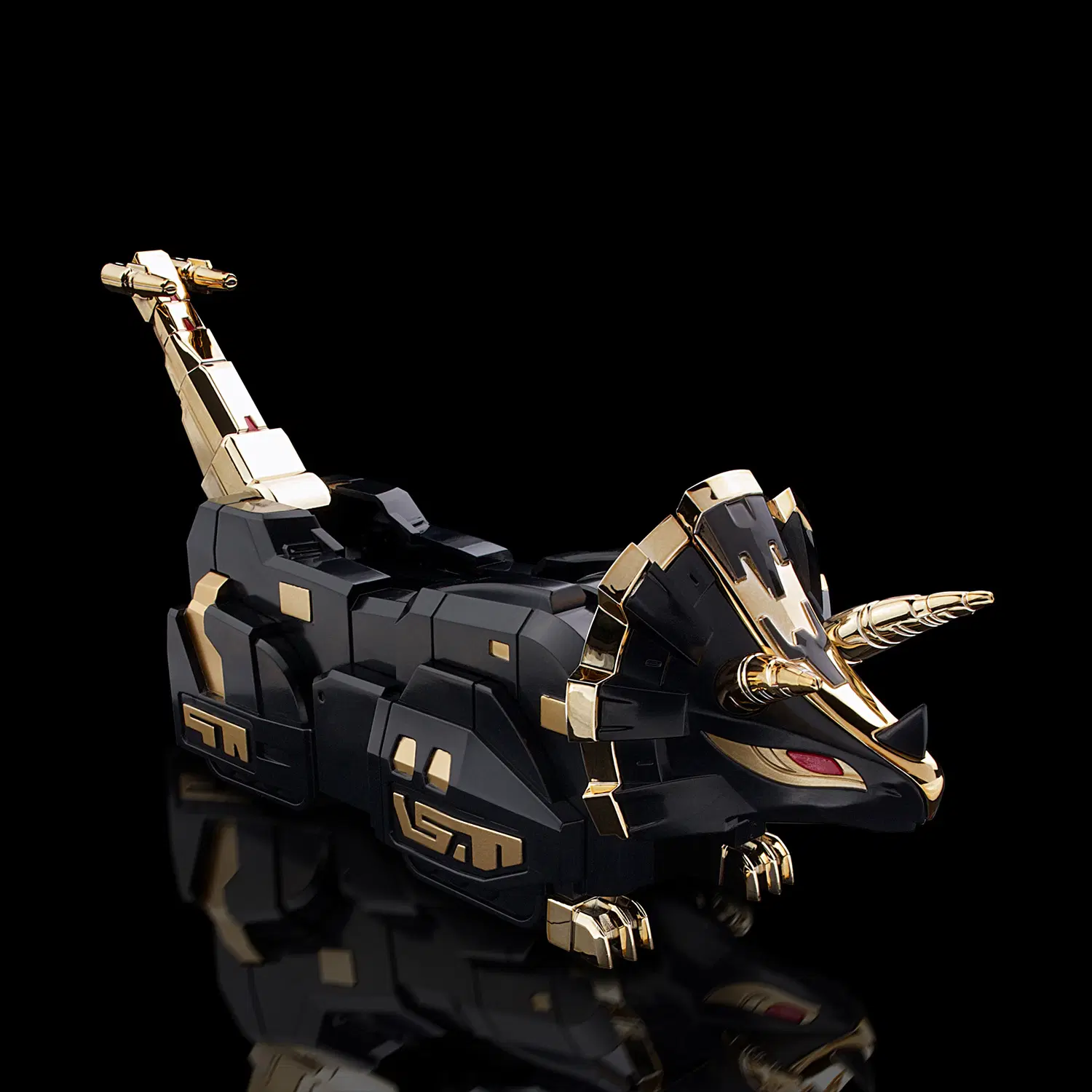 21_Triceratops_shadow-1500x1500