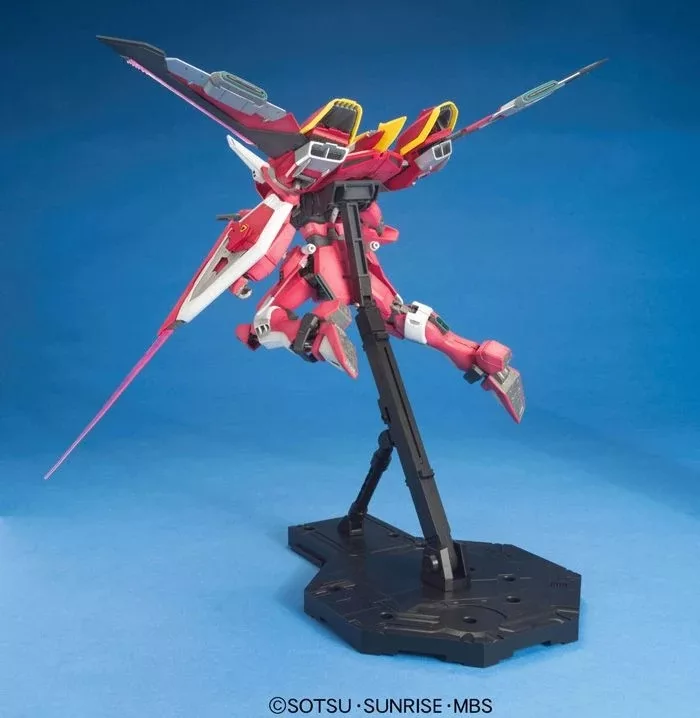 MG-Infinite-Justice-Gundam-7